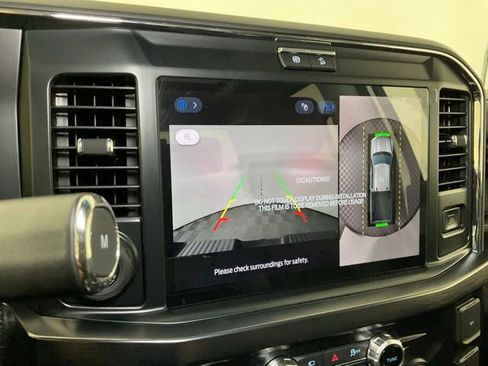 New 2025 Ford F250 Lariat w/ Lariat Ultimate Package image 24