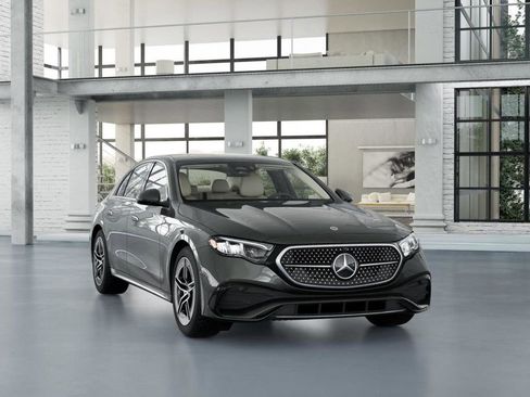 New 2026 Mercedes-Benz E 350 4MATIC Sedan image 9