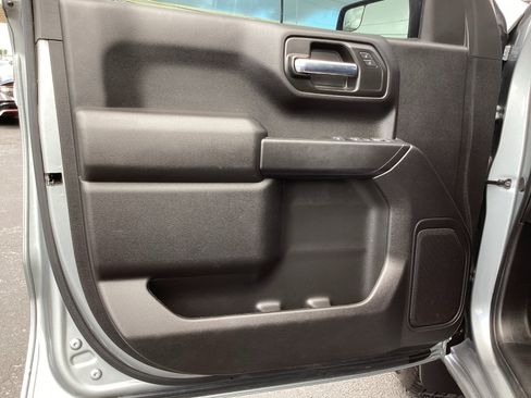 Used 2025 Chevrolet Silverado 1500 Custom w/ LPO, Dark Essentials Package RWD image 26