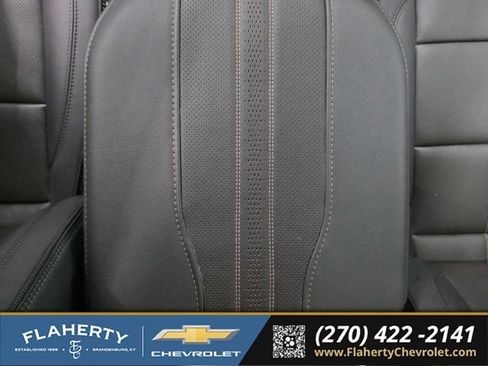 Used 2026 Chevrolet Silverado 1500 High Country w/ Technology Package AWD/4WD image 29
