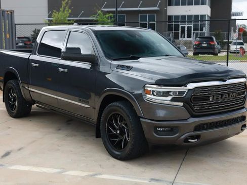 Used 2019 RAM 1500 Limited image 17