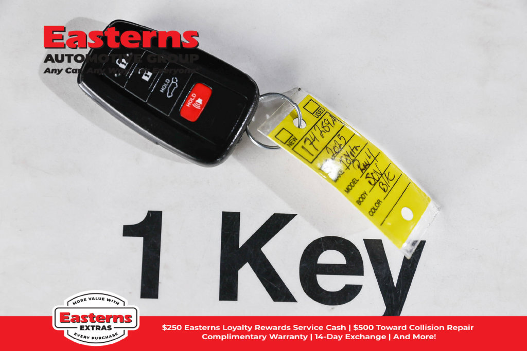 Used 2025 Toyota RAV4 XLE Premium w/ Weather Package AWD/4WD image 29