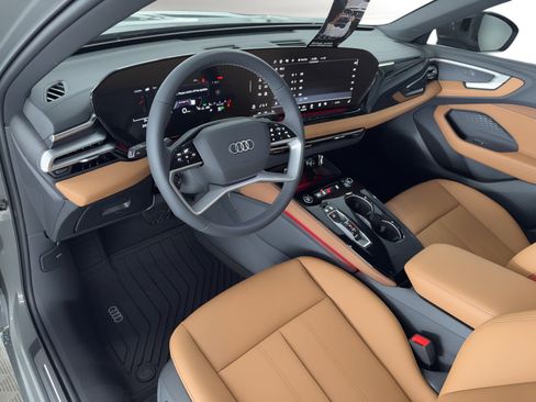 Used 2025 Audi A5 2.0T Premium w/ Convenience Package image 4