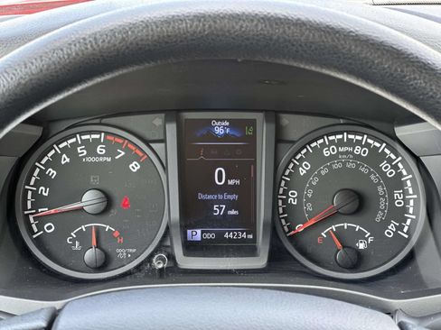 Used 2022 Toyota Tacoma SR w/ SX Package AWD/4WD image 24