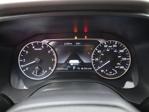 Used 2025 Nissan Rogue SV AWD/4WD image 29