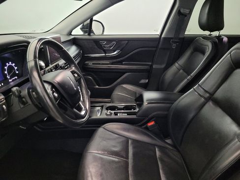 Used 2022 Lincoln Corsair AWD w/ Premium Package image 17