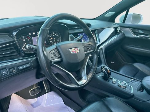 Used 2020 Cadillac XT6 Sport AWD/4WD image 10