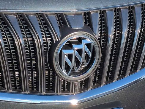 Used 2014 Buick Regal image 12