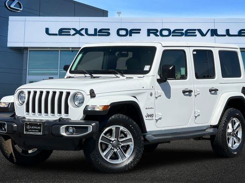 Used 2018 Jeep Wrangler Unlimited Sahara AWD/4WD image 1
