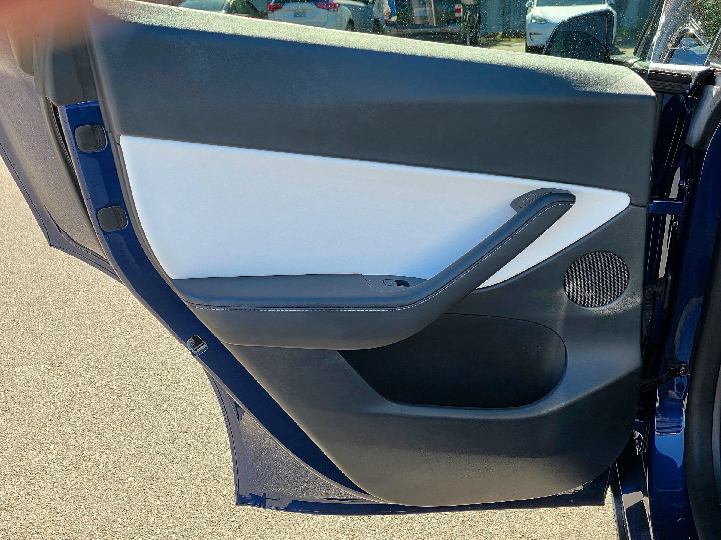 Used 2022 Tesla Model Y Long Range AWD/4WD image 50