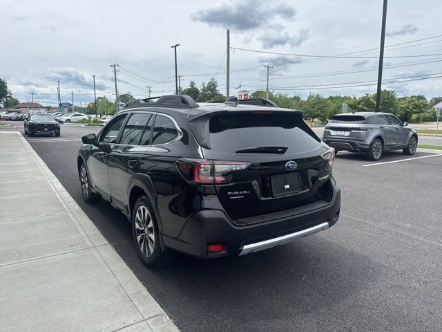 Used 2024 Subaru Outback Limited AWD/4WD image 5