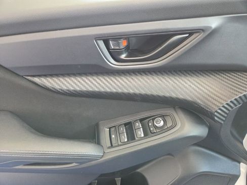 Used 2023 Subaru Ascent 8-Passenger AWD/4WD image 11