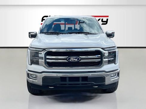 Used 2024 Ford F150 Lariat w/ FX4 Off-Road Package AWD/4WD image 2