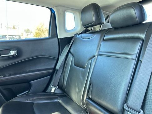 Used 2019 Jeep Compass Limited image 20