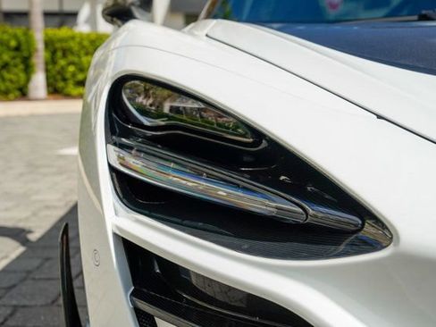 Used 2019 McLaren 720S Performance image 43