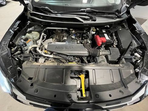 Used 2024 Nissan Rogue S AWD/4WD image 27