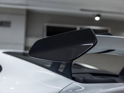 Used 2025 Porsche 911 GT3 image 28