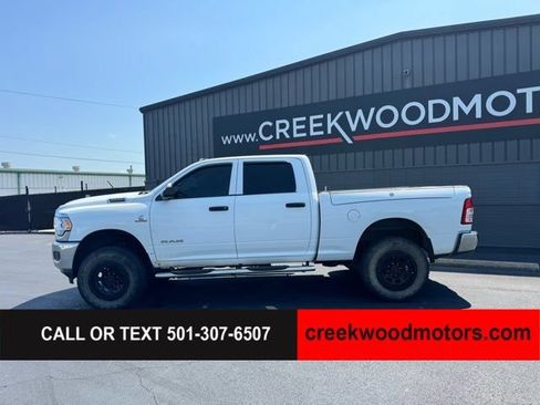 Used 2020 RAM 2500 Tradesman w/ Chrome Appearance Group AWD/4WD image 6