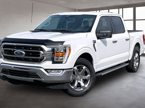 Used 2023 Ford F150 XLT w/ Equipment Group 302A High image 3