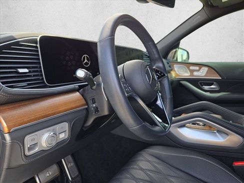 Certified 2024 Mercedes-Benz Maybach GLS 600 4MATIC image 7