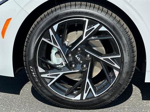 New 2026 Kia K5 GT-Line image 31