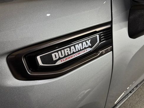 Used 2024 GMC Sierra 1500 AT4X image 21