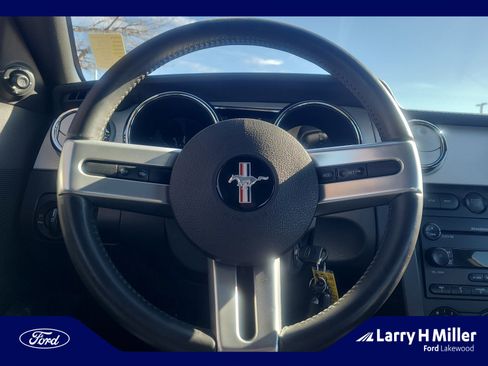 Used 2006 Ford Mustang GT Premium image 9