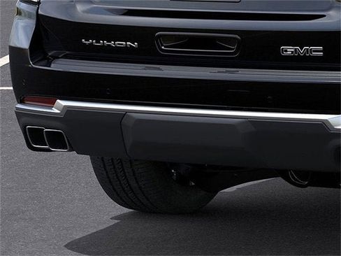 New 2026 GMC Yukon Denali image 14