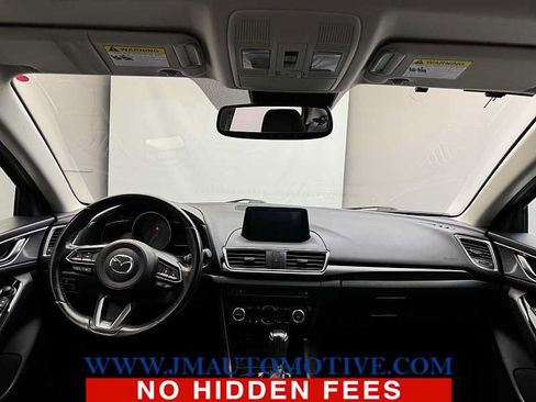 Used 2017 MAZDA MAZDA3 Grand Touring w/ Premium Equipment Package FWD image 12