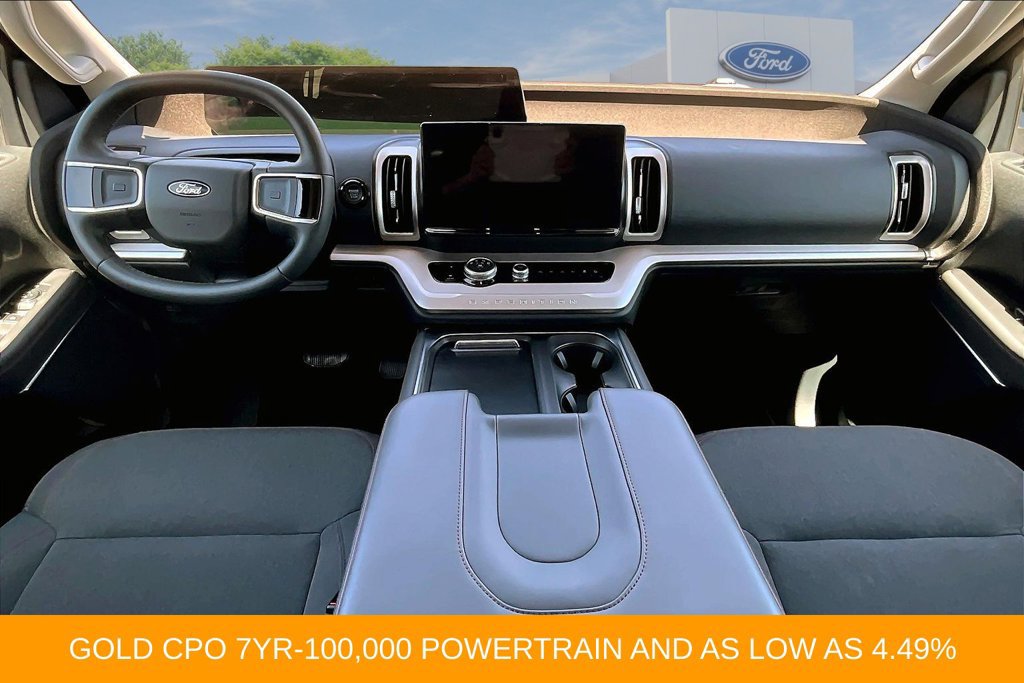 Certified 2025 Ford Expedition Active AWD/4WD image 7
