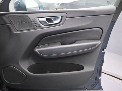 Certified 2022 Volvo XC60 B6 Inscription w/ Advanced Package image 31