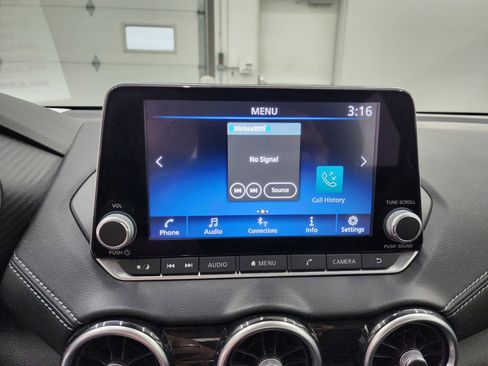 Used 2023 Nissan Sentra SV image 45