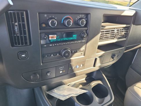 New 2025 Chevrolet Express 2500 w/ Driver Convenience Package image 25