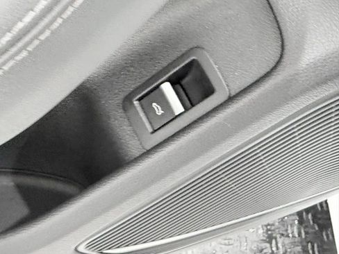 Used 2024 Audi A4 2.0T Premium Plus image 27