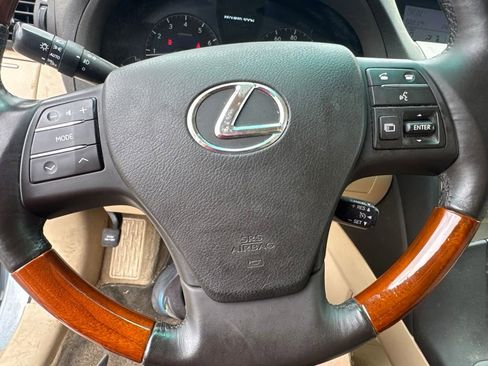 Used 2010 Lexus RX 350 2WD image 19