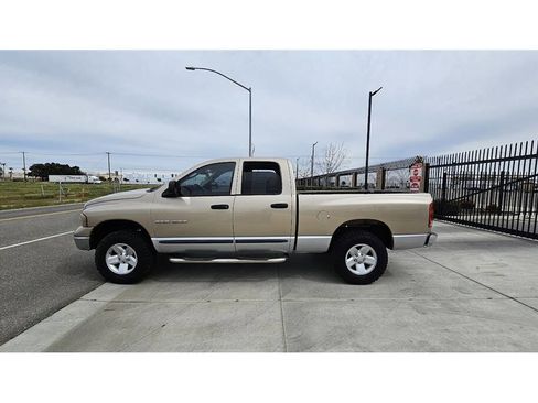 Used 2002 Dodge Ram 1500 Truck 4x4 Quad Cab image 4