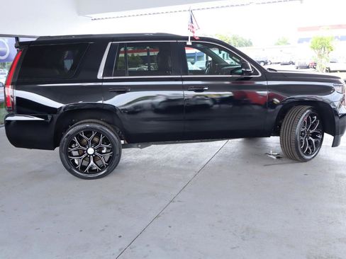 Used 2018 Chevrolet Tahoe LT RWD image 4