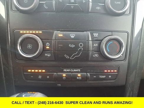 Used 2019 Ford Explorer XLT image 21