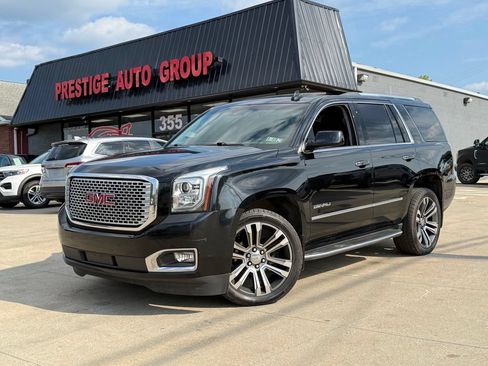 Used 2017 GMC Yukon Denali w/ Open Road Package AWD/4WD image 25