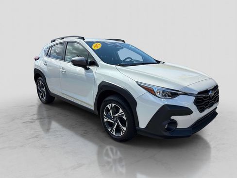 Used 2024 Subaru Crosstrek 2.0i Premium AWD/4WD image 7