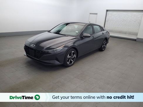 Used 2023 Hyundai Elantra SEL w/ Convenience Package FWD image 1