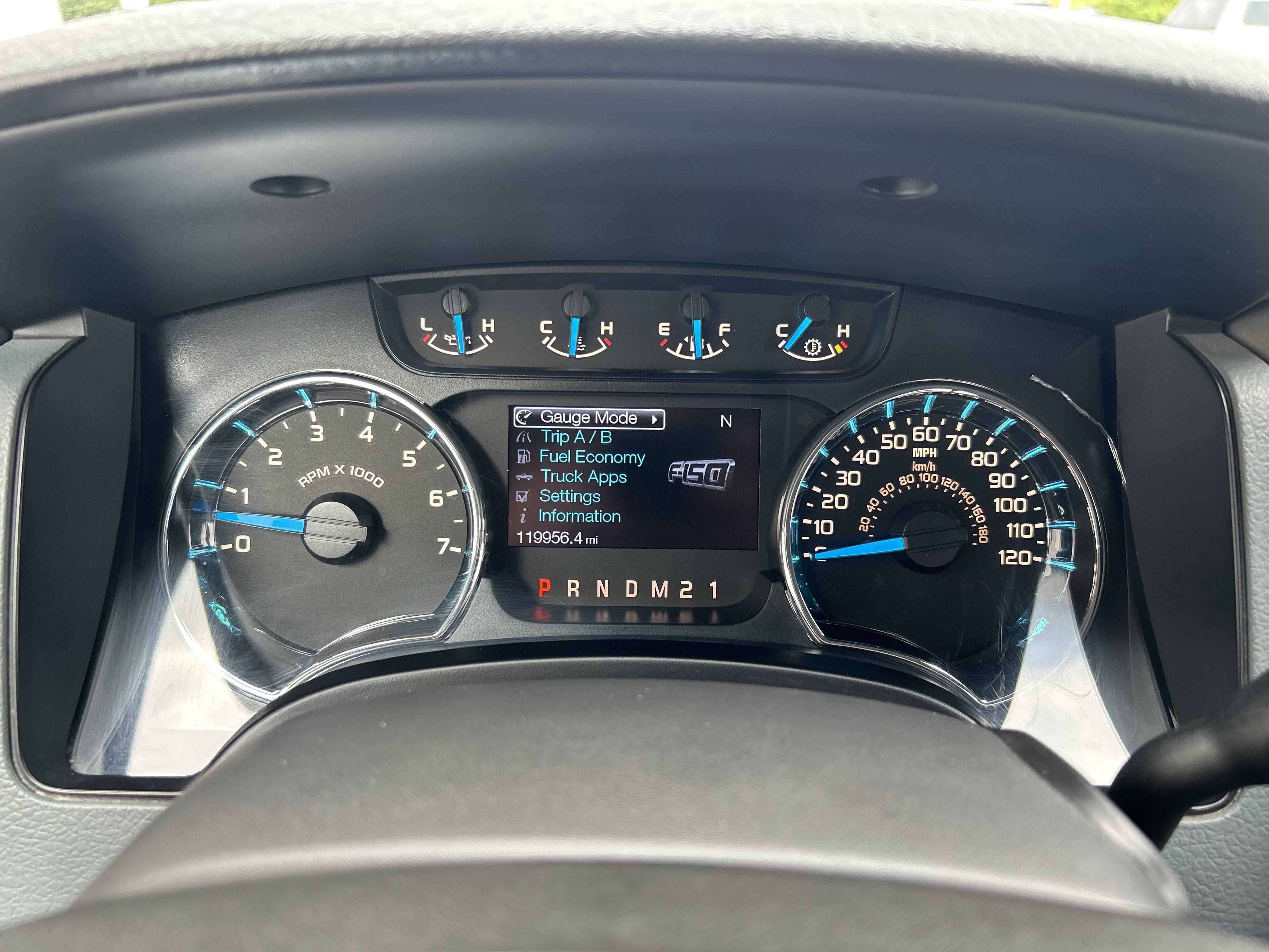 Used 2014 Ford F150 XLT w/ Equipment Group 302A Luxury AWD/4WD image 26