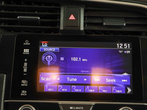 Used 2018 Honda Civic EX image 19