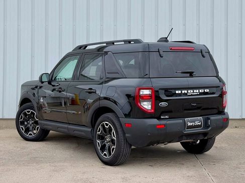 Certified 2025 Ford Bronco Sport Outer Banks w/ Outer Banks Tech Package+ AWD/4WD image 4