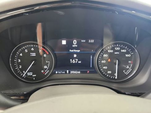 Used 2024 Cadillac XT6 Premium Luxury w/ Technology Package image 9