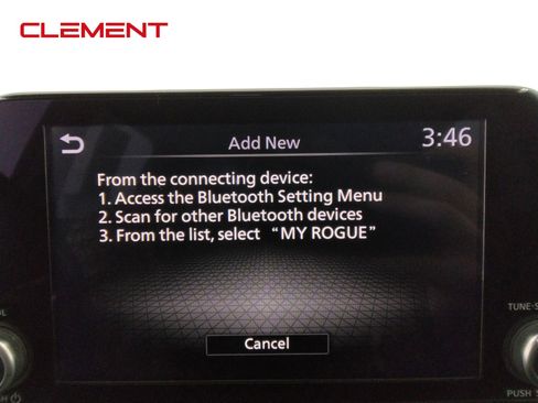 Used 2023 Nissan Rogue S image 22