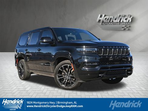 Used 2022 Jeep Grand Wagoneer Series II Obsidian image 1