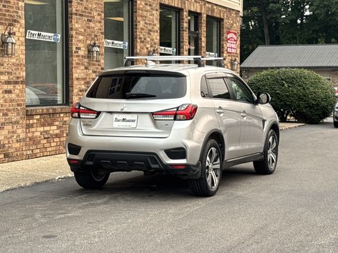 Used 2022 Mitsubishi Outlander Sport SE FWD image 5