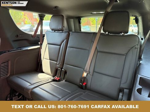 Used 2025 GMC Yukon XL Denali AWD/4WD image 33