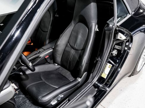 Used 2009 Porsche 911 Carrera RWD image 18